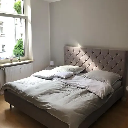 Rue Business & Apartment
